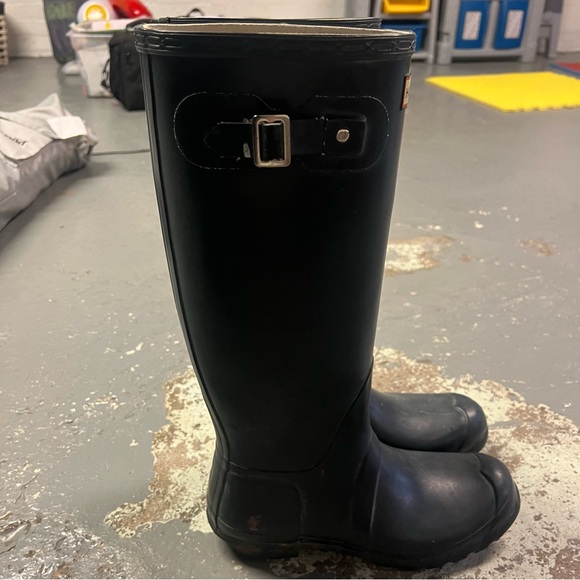 Hunter Rain boots (tall, navy) - Picture 4 of 10